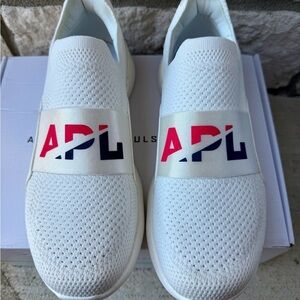 Brand New APL Women’s TechLoom Bliss Slip-On Sneakers Sz 8 white red navy blue